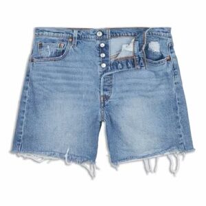 Vintage Levi’s Buzz 18 Denim Shorts